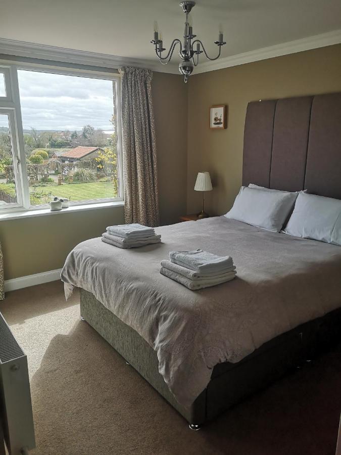 Greystones Guesthouse Γουίτμπι Εξωτερικό φωτογραφία